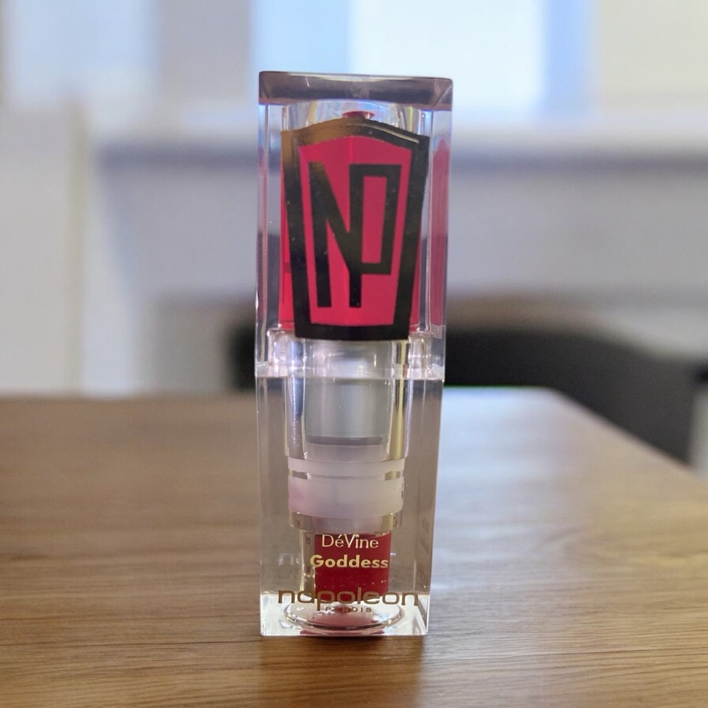 Napoleon Perdis Lipstick DeVine Goddess Anna NEW